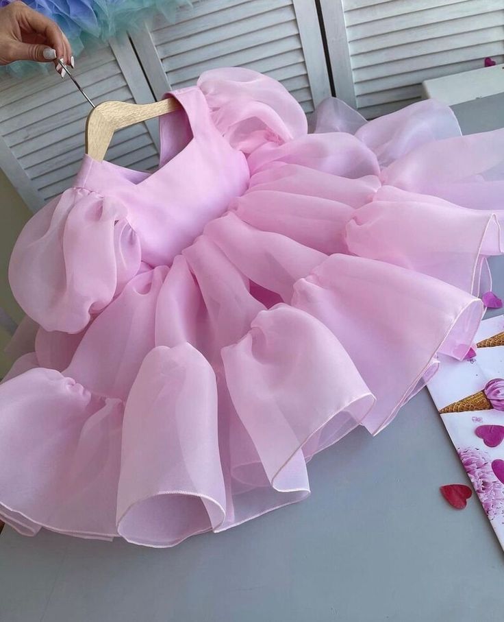 Ruffle dress with floral headband
