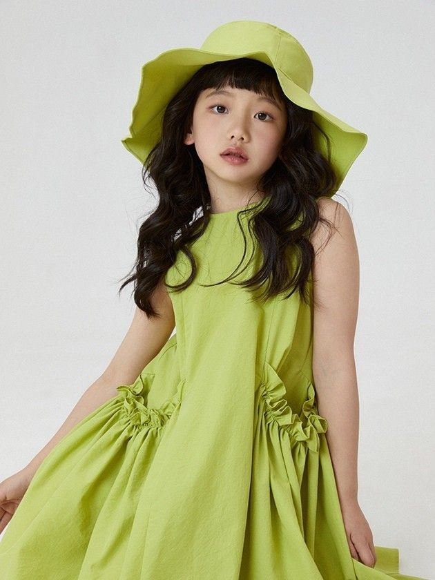 Bright green casual dress for kids
